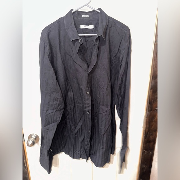 Calvin Klein Black Button-Up Shirt - Picture 1 of 2